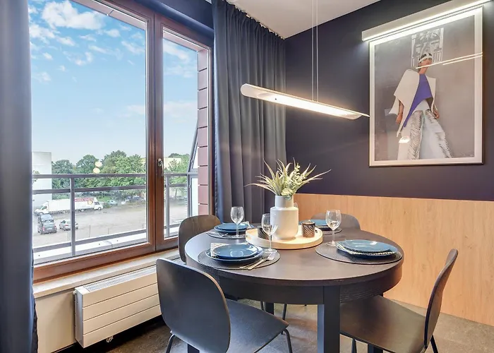 Garnizon Apartment With Parking & Balcony